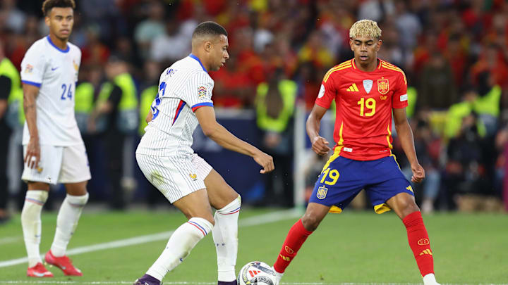 España forma parte de las grandes rivalidades del fútbol España forma parte de las grandes rivalidades del fútbol