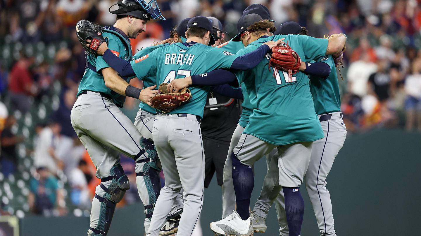 Mariners Astros Mariners' Magic Number To Clinch Division, First-Round Bye After ...