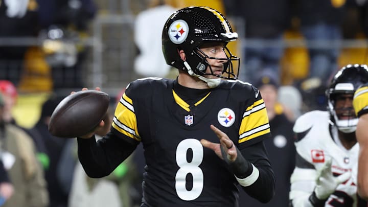 Jan 12, 2026; Pittsburgh, PA, USA; Pittsburgh Steelers quarterback Aaron Rodgers (8) looks to throw during the second half of an AFC Wild Card Round game against the Houston Texans at Acrisure Stadium. Mandatory Credit: Charles LeClaire-Imagn Images Jan 12, 2026; Pittsburgh, PA, USA; Pittsburgh Steelers quarterback Aaron Rodgers (8) looks to throw during the second half of an AFC Wild Card Round game against the Houston Texans at Acrisure Stadium. Mandatory Credit: Charles LeClaire-Imagn Images