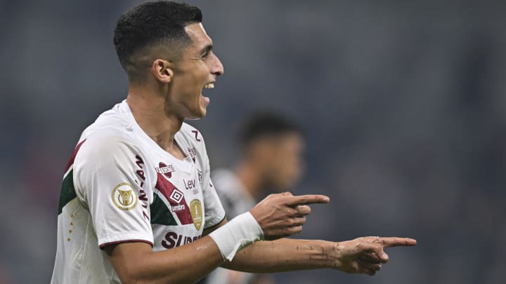 Serna marcou o primeiro gol da partida