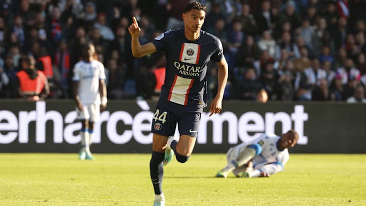 Hugo Ekitike rejoint Francfort Hugo Ekitike rejoint Francfort