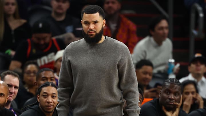 Nov 24, 2025; Phoenix, Arizona, USA; Houston Rockets injured guard Fred VanVleet against the Phoenix Suns in the second half at Mortgage Matchup Center. Mandatory Credit: Mark J. Rebilas-Imagn Images Nov 24, 2025; Phoenix, Arizona, USA; Houston Rockets injured guard Fred VanVleet against the Phoenix Suns in the second half at Mortgage Matchup Center. Mandatory Credit: Mark J. Rebilas-Imagn Images