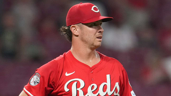 Upcoming Emilio Pagán decision might be harder than it should be for the Reds