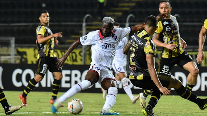 FBL-LIBERTADORES-TACHIRA-NACIONAL