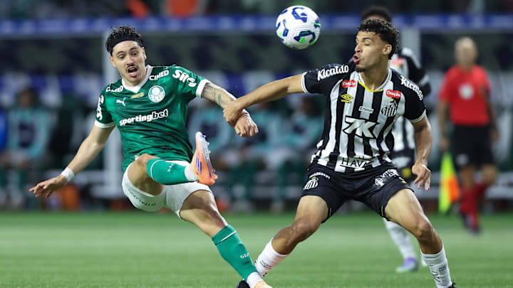 Santos x Palmeiras é um dos confrontos deste sábado pelo Brasileirão 2025