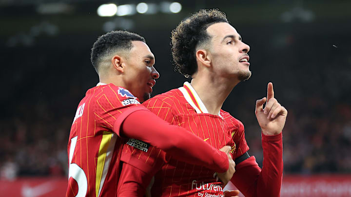 Liverpool est leader en Premier League.