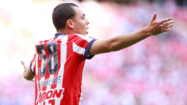 Hugo Camberos fue el mejor jugador de Chivas en el C2025