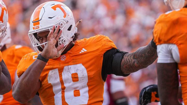 Tennessee running back DeSean Bishop (18) celebrates scoring a touchdown during a football game between Tennessee and Alabama at Neyland Stadium in Knoxville, Tenn., on Oct. 17, 2026. Tennessee running back DeSean Bishop (18) celebrates scoring a touchdown during a football game between Tennessee and Alabama at Neyland Stadium in Knoxville, Tenn., on Oct. 17, 2026.