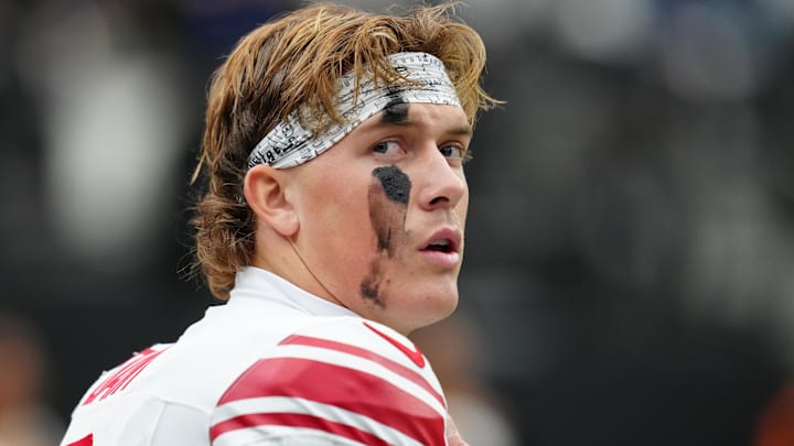 Dec 28, 2025; Paradise, Nevada, USA; New York Giants quarterback Jaxson Dart (6) looks on during the first quarter against the Las Vegas Raiders at Allegiant Stadium.