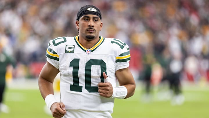 Green Bay Packers quarterback Jordan Love (10) against the Arizona Cardinals at State Farm Stadium. Green Bay Packers quarterback Jordan Love (10) against the Arizona Cardinals at State Farm Stadium.