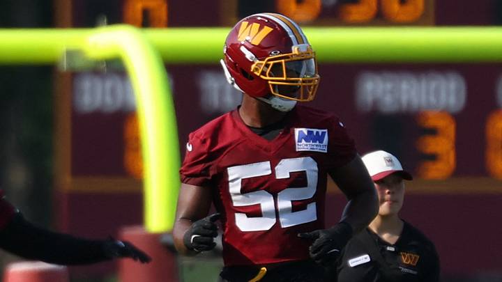 Ashburn, VA, USA; Washington Commanders linebacker Sonny Styles (52) participates in a drill at Commanders Park. Mandatory Credit: Geoff Burke-Imagn Images