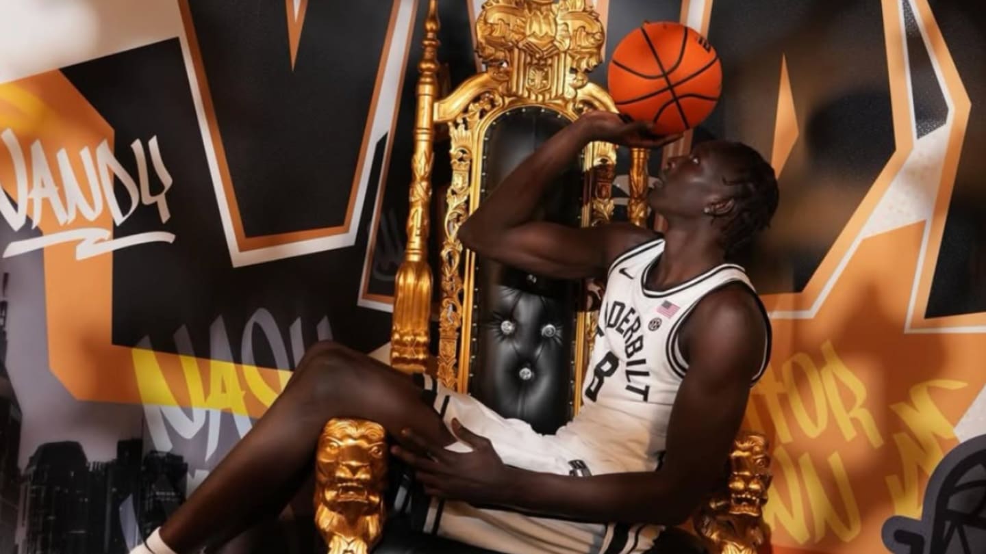 Exclusive: Inside Bangot Dak's Vanderbilt Basketball Commitment