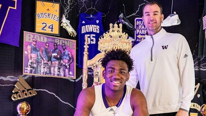 Great Osobor and Danny Sprinkle share a preseason moment. 