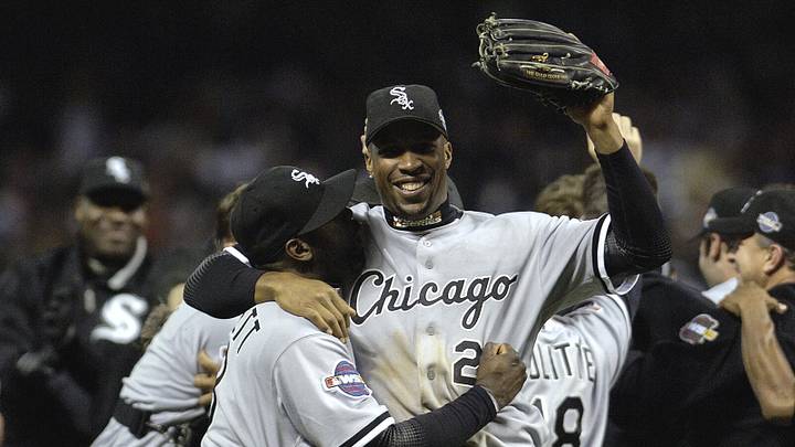 Jermaine Dye celebrates after the White Sox swept the Astros in the 2005 World Series.