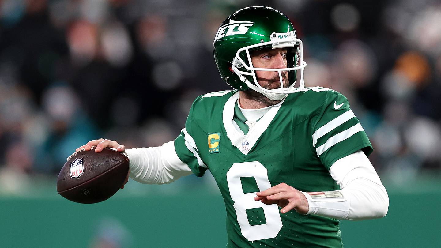 Jets Part Ways with Rodgers, Seek New Quarterback