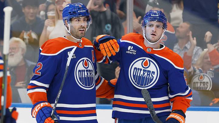 Sep 19, 2026; Edmonton, Alberta, CAN; The Edmonton Oilers celebrate a goal scored by defensemen Ryan Shea (6) during the first period against the at Rogers Place. Mandatory Credit: Perry Nelson-Imagn Images Sep 19, 2026; Edmonton, Alberta, CAN; The Edmonton Oilers celebrate a goal scored by defensemen Ryan Shea (6) during the first period against the at Rogers Place. Mandatory Credit: Perry Nelson-Imagn Images
