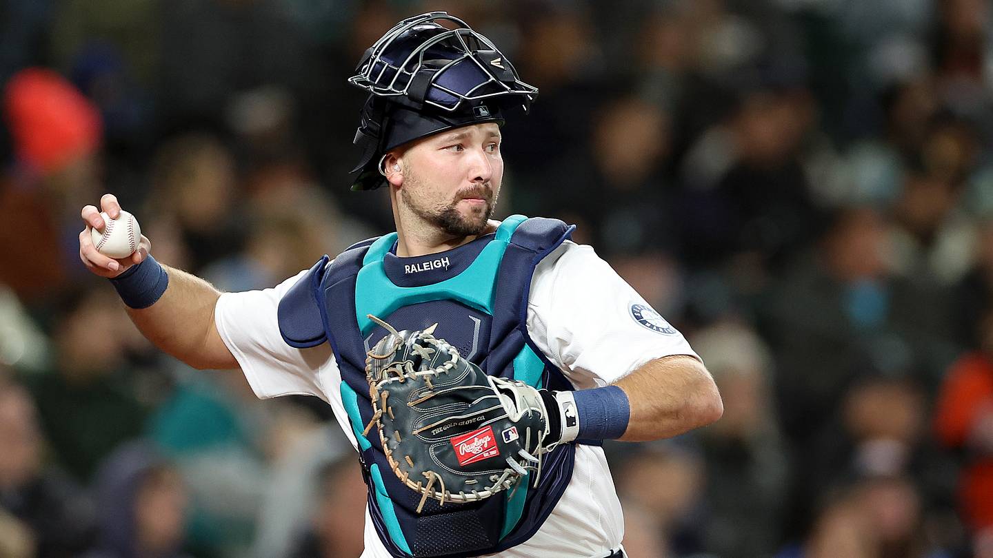 Mariners star Cal Raleigh becomes America's Catcher by joining Team USA ...