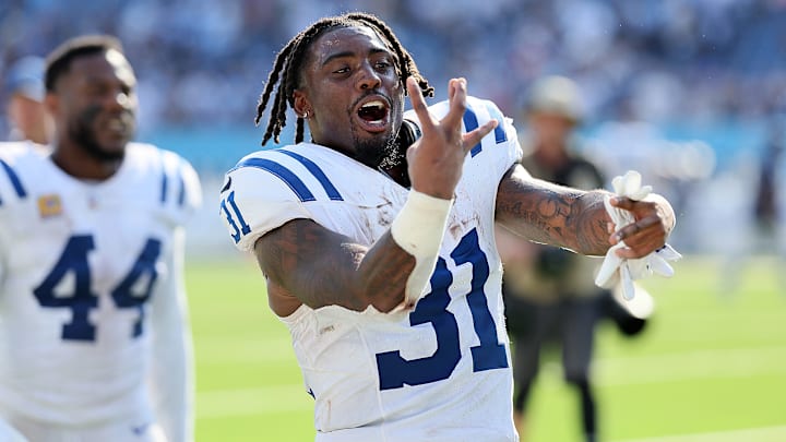 Indianapolis Colts v Tennessee Titans