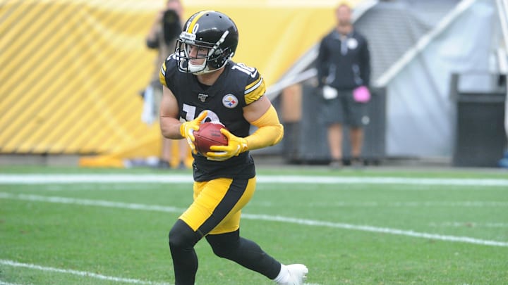 Oct 6, 2019; Pittsburgh, PA, USA; Pittsburgh Steelers special team player Ryan Switzer (10) returns a kick against the Baltimore Ravens during the fourth quarter at Heinz Field. Mandatory Credit: Philip G. Pavely-Imagn Images