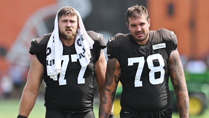 Jul 28, 2025; Berea, OH, USA; Cleveland Browns guard Wyatt Teller (77) and offensive tackle Jack Conklin (78) during training camp at CrossCountry Mortgage Campus. Mandatory Credit: Ken Blaze-Imagn Images Jul 28, 2025; Berea, OH, USA; Cleveland Browns guard Wyatt Teller (77) and offensive tackle Jack Conklin (78) during training camp at CrossCountry Mortgage Campus. Mandatory Credit: Ken Blaze-Imagn Images