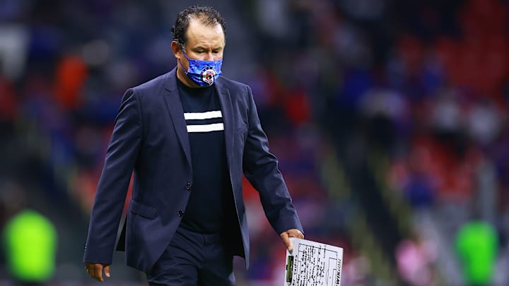 El entrenador Juan Reynoso. El entrenador Juan Reynoso.