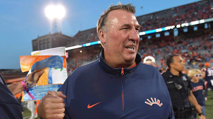 Illinois Fighting Illini head coach Bret Bielema celebrates 