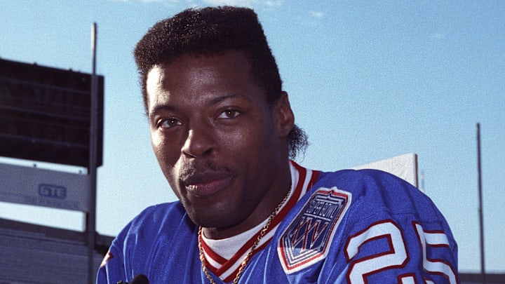 Jan 22, 1991; Tampa, FL, USA; FILE PHOTO; New York Giants cornerback Mark Collins (25) addresses the press during media day for Super Bowl XXV at Tampa Stadium. The New York Giants defeated the Buffalo Bills 19-20. Jan 22, 1991; Tampa, FL, USA; FILE PHOTO; New York Giants cornerback Mark Collins (25) addresses the press during media day for Super Bowl XXV at Tampa Stadium. The New York Giants defeated the Buffalo Bills 19-20.