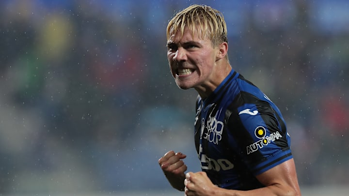 Rasmus Højlund suscite l'intérêt des grands clubs européens Rasmus Højlund suscite l'intérêt des grands clubs européens