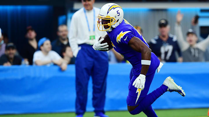 Dec 12, 2021; Inglewood, California, USA; Los Angeles Chargers wide receiver Josh Palmer (5).