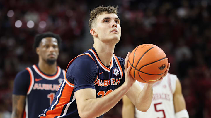 Auburn forward Filip Jović plans to enter the transfer portal.