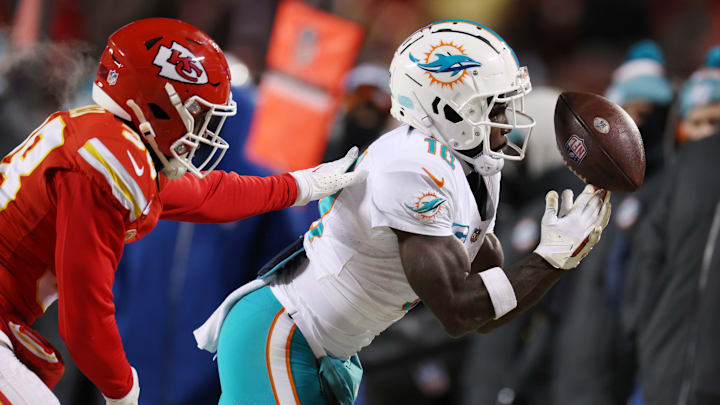 AFC Wild Card Playoffs - Miami Dolphins v Kansas City Chiefs