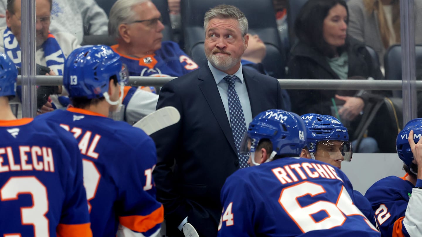 Islanders had several reasons to fire Roy