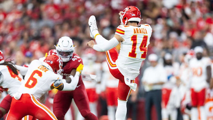 Aug 9, 2025; Glendale, Arizona, USA; Kansas City Chiefs punter Matt Araiza (14) against the Arizona Cardinals during a preseason NFL game at State Farm Stadium. Mandatory Credit: Mark J. Rebilas-Imagn Images Aug 9, 2025; Glendale, Arizona, USA; Kansas City Chiefs punter Matt Araiza (14) against the Arizona Cardinals during a preseason NFL game at State Farm Stadium. Mandatory Credit: Mark J. Rebilas-Imagn Images