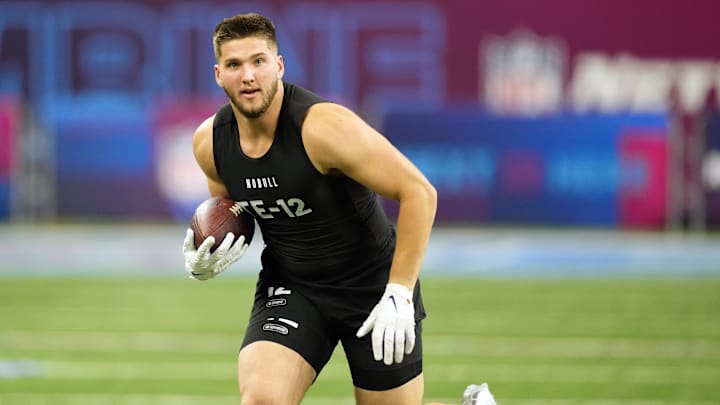Mar 1, 2024; Indianapolis, IN, USA; Kansas State tight end Ben Sinnott (TE12) works out during the 2024 NFL Combine.