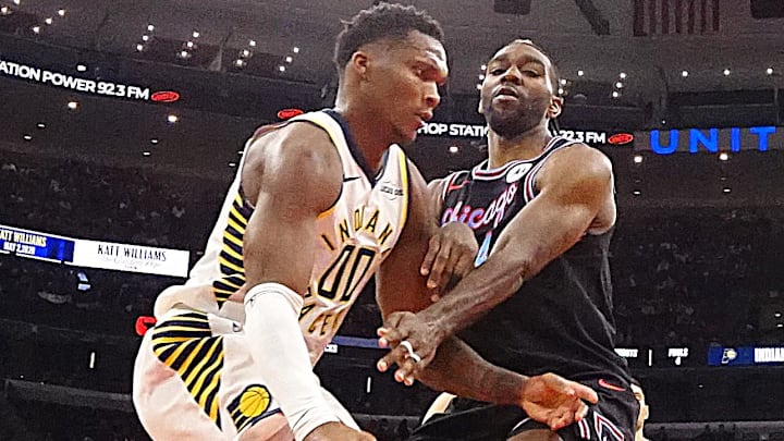 Dec 5, 2025; Chicago, Illinois, USA; Chicago Bulls forward Patrick Williams (44) defends Indiana Pacers guard Bennedict Mathurin (00) during the second half at United Center. Mandatory Credit: David Banks-Imagn Images Dec 5, 2025; Chicago, Illinois, USA; Chicago Bulls forward Patrick Williams (44) defends Indiana Pacers guard Bennedict Mathurin (00) during the second half at United Center. Mandatory Credit: David Banks-Imagn Images