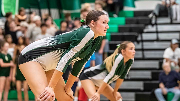 Thousand Oaks girls volleyball hosts Oaks Christian in a Marmonte League showdown.