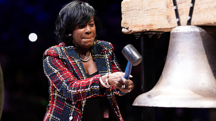 Philadelphia mayor Cherelle Parker rings the ceremonial bell before action between the Philadelphia 76ers and the Houston Rockets.