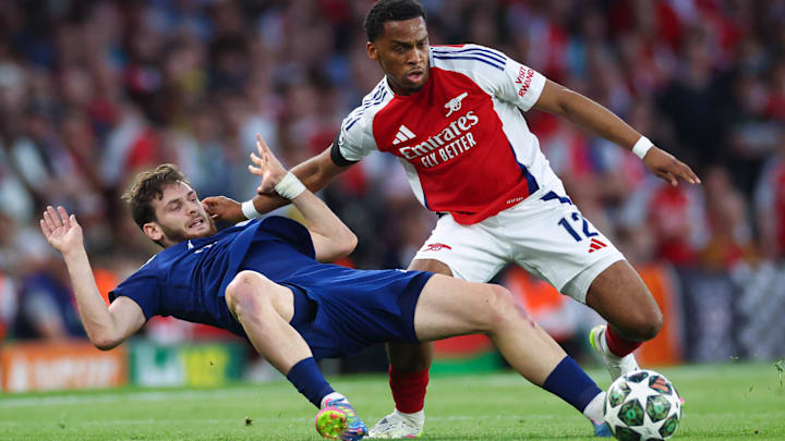 Arsenal FC v Paris Saint-Germain - UEFA Champions League 2024/25 Semi Final First Leg