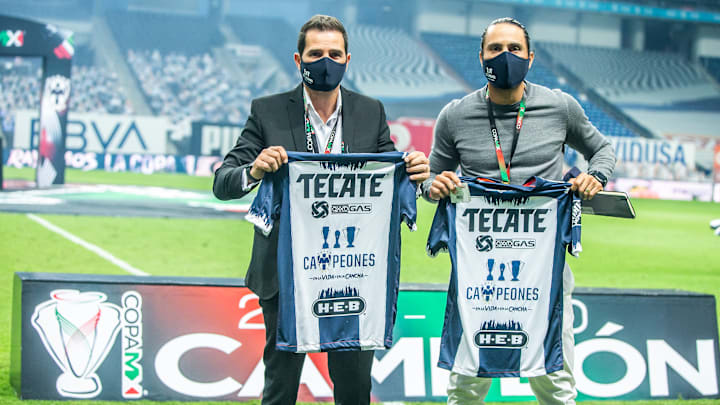 Duilio Davino reconoce el fracaso de Rayados