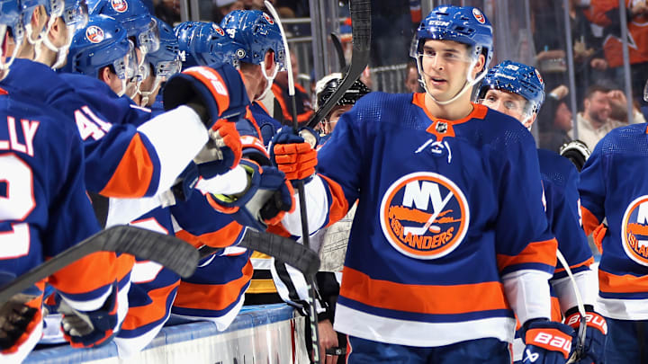 Pittsburgh Penguins v New York Islanders