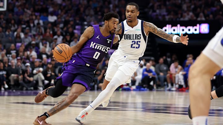 Dallas Mavericks v Sacramento Kings