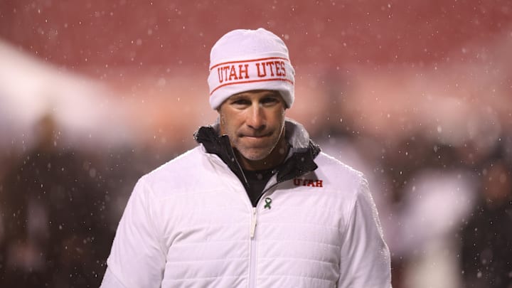 Utah Utes head coach Morgan Scalley and his program landed a commitment from Wyoming transfer Lucas Samsula.