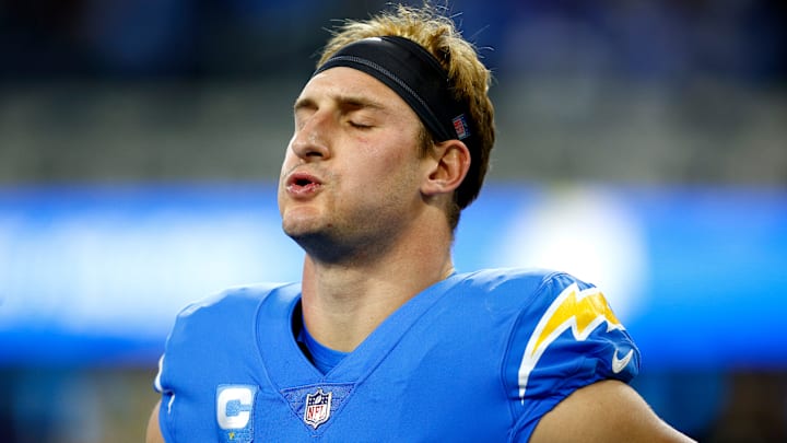 Kansas City Chiefs v Los Angeles Chargers