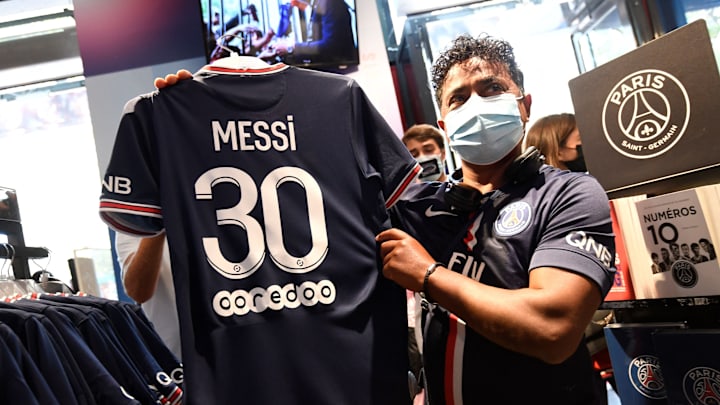 Le maillot de Lionel Messi lors de son arrivée à Paris en 2021
