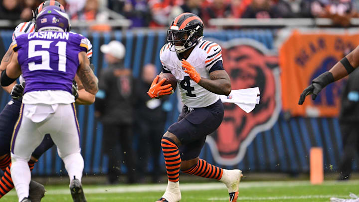 D'Andre Swift breaks into the open against the Vikings last year at Soldier Field.