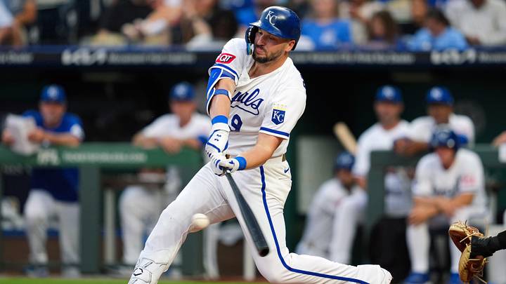 Aug 18, 2026; Kansas City, Missouri, USA; Kansas City Royals first baseman Vinnie Pasquantino (9) hits a single during the fifth inning against the Athletics at Kauffman Stadium. Mandatory Credit: Jay Biggerstaff-Imagn Images Aug 18, 2026; Kansas City, Missouri, USA; Kansas City Royals first baseman Vinnie Pasquantino (9) hits a single during the fifth inning against the Athletics at Kauffman Stadium. Mandatory Credit: Jay Biggerstaff-Imagn Images