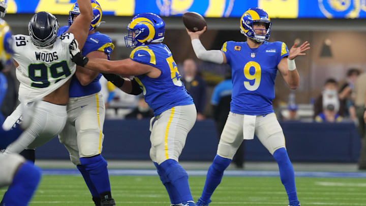 Dec 21, 2021; Inglewood, California, USA; Los Angeles Rams quarterback Matthew Stafford (9) throws