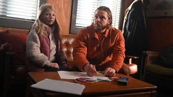 “Too Many Unknowns” – The station 42 and third rock crews respond to a chemical plant after a dangerous toxic spill goes up in flames, on FIRE COUNTRY, Friday, March 15 (9:00-10:00 PM, ET/PT) on the CBS Television Network, and streaming on Paramount+ (live and on demand for Paramount+ with SHOWTIME subscribers, or on demand for Paramount+ Essential subscribers the day after the episode airs)*. Pictured: Ava Anton as Isla, Max Thieriot as Bode Donovan. Photo: Sergei Bachlakov/CBS ©2024 CBS