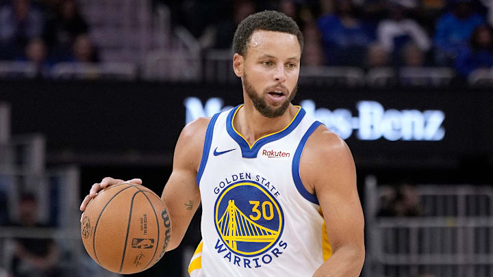 Stephen Curry es la máxima figura de los Warriors 