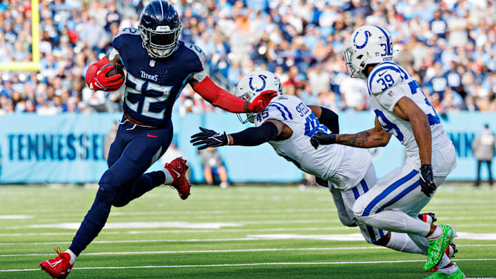Indianapolis Colts v Tennessee Titans